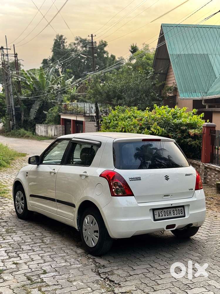 Maruti Suzuki Swift Vdi Optional, 2011, Diesel