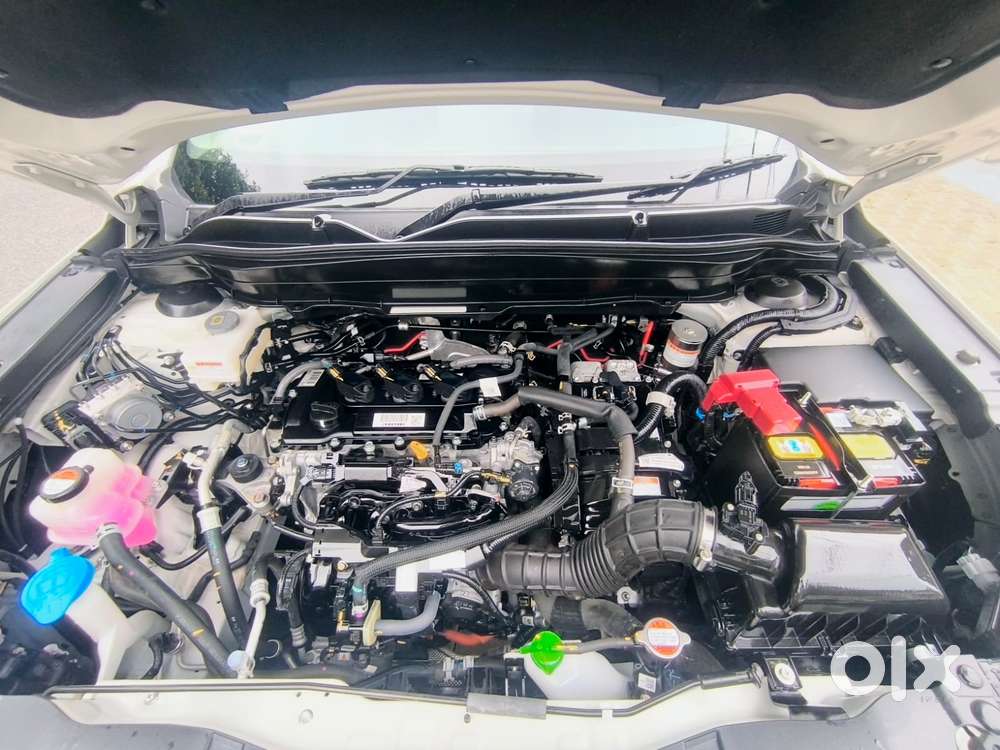 Maruti Suzuki Grand Vitara 1.5 Zeta Plus Intelligent Hybrid Ecvt, 20..