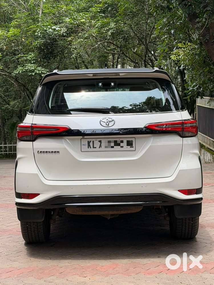 Toyota Fortuner Legender 4x2 At 2.8, 2022, Diesel