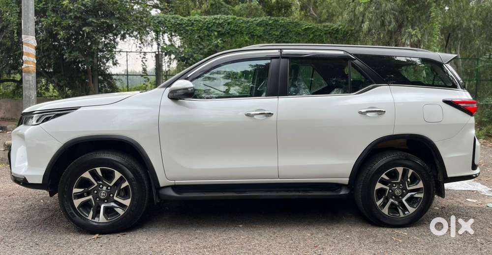 Toyota Fortuner Legender 4x2 At 2.8, 2025, Diesel