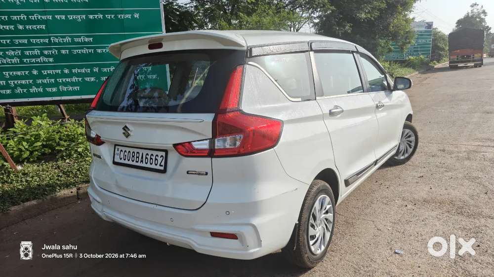 Maruti Suzuki Ertiga Vxi 2024