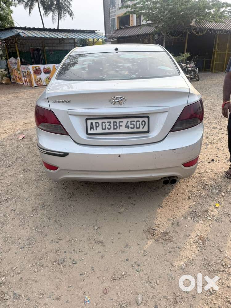 Hyundai Verna  2013 December