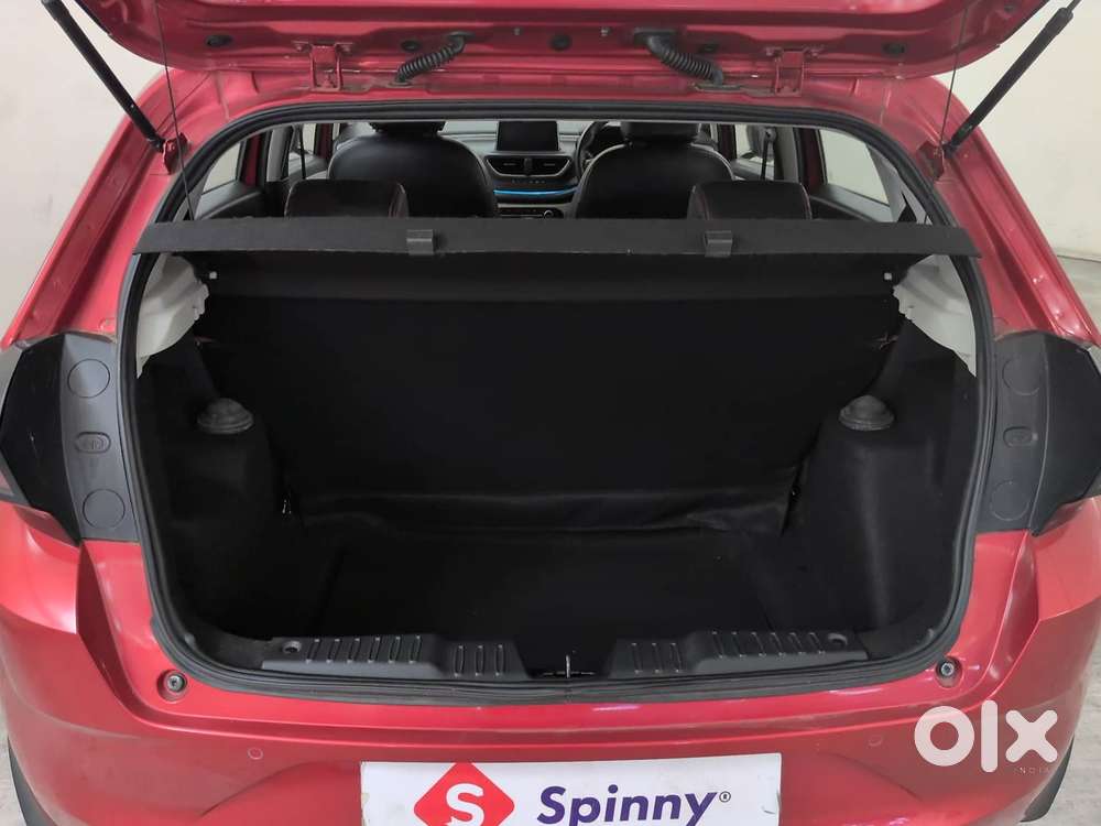 Tata Altroz Xza Petrol, 2024, Petrol