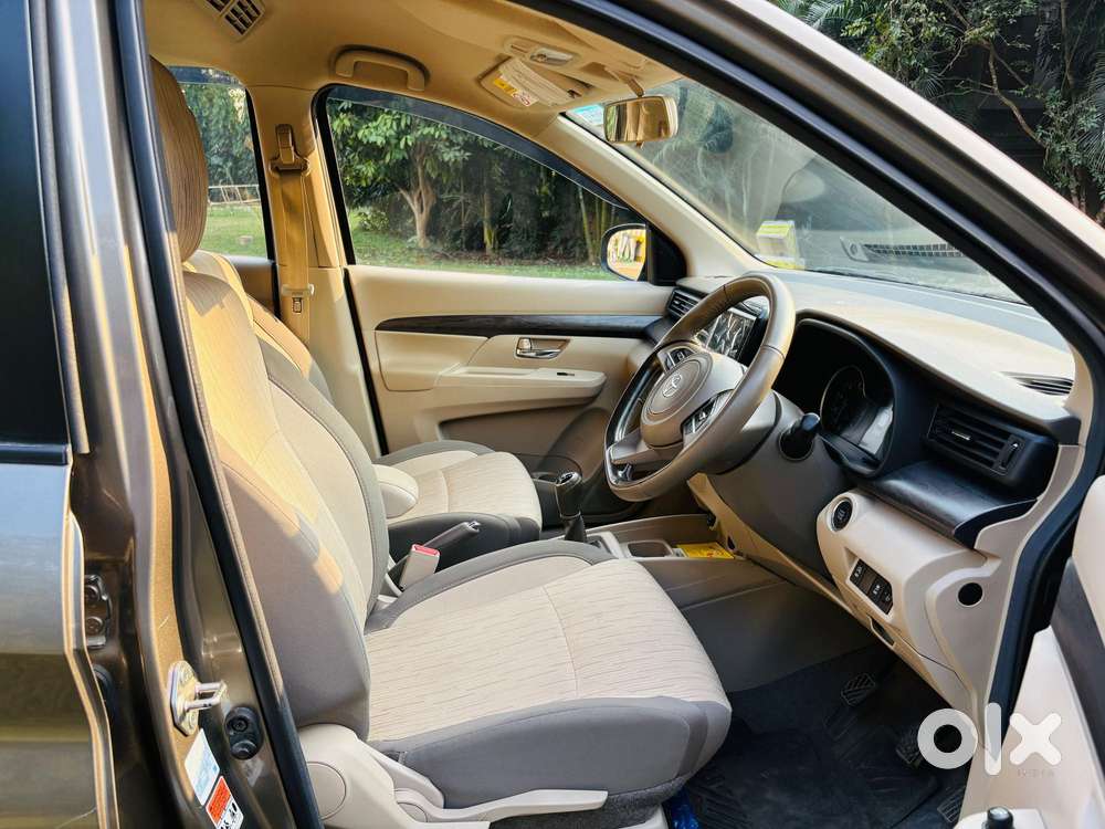 Toyota Rumion V Mt, 2024, Petrol