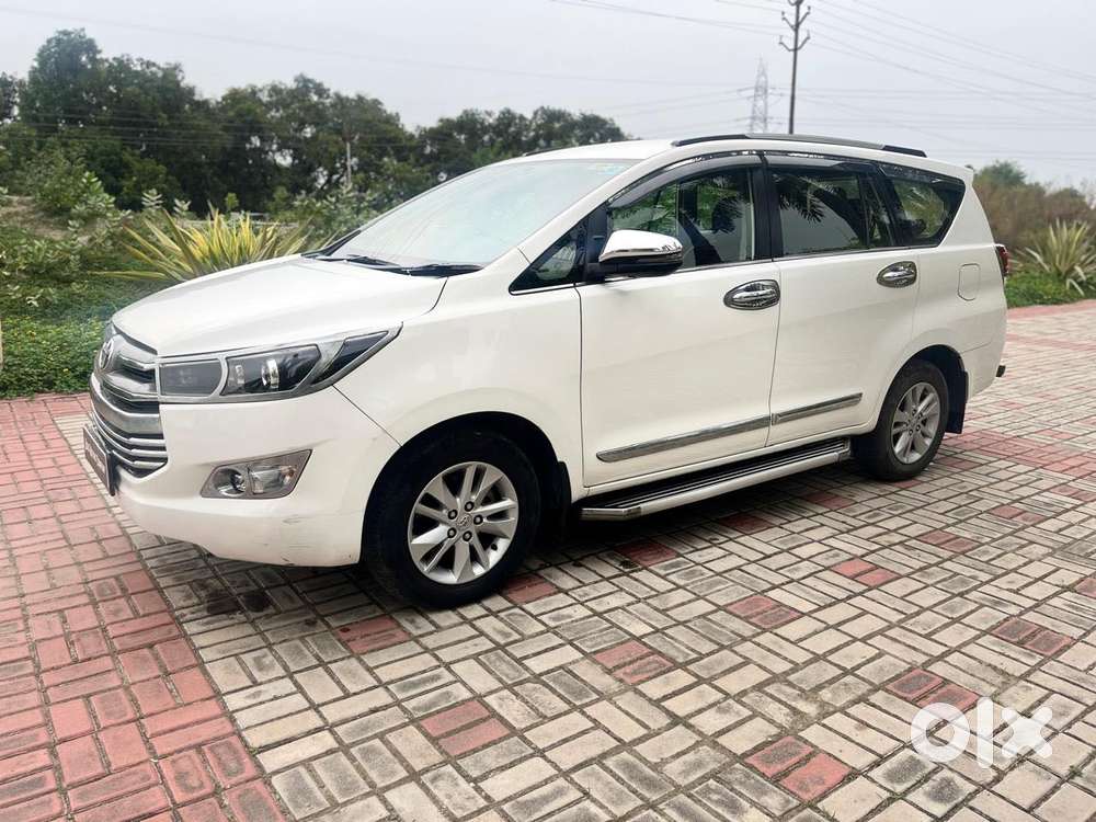 Toyota Innova Crysta 2.4 V 8 Str, 2020, Diesel