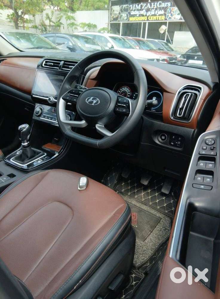 Hyundai Alcazar Signature, 2021, Petrol