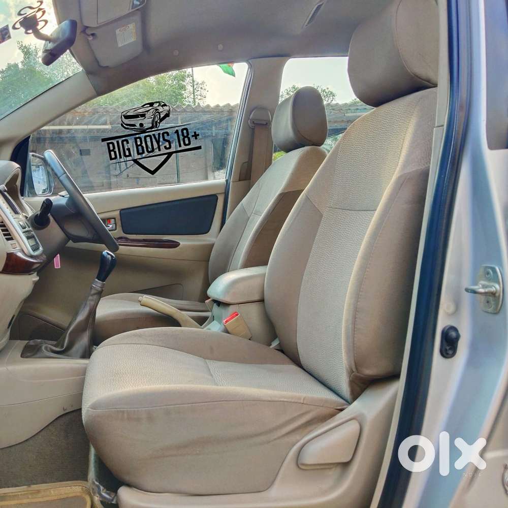 Toyota Innova 2.5 E, 2014, Diesel