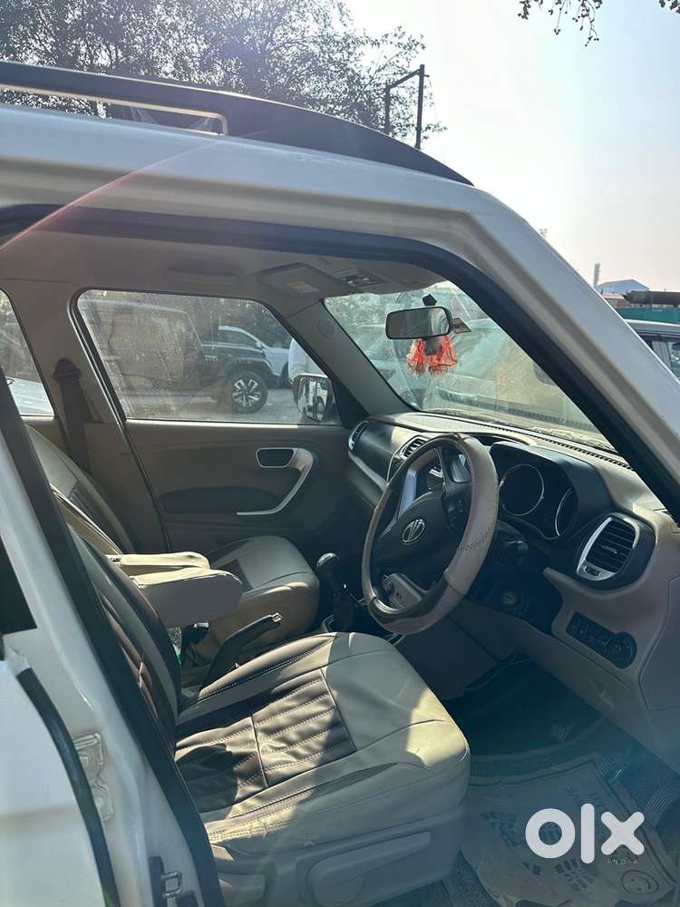 Mahindra Tuv 300 Diesel 2018