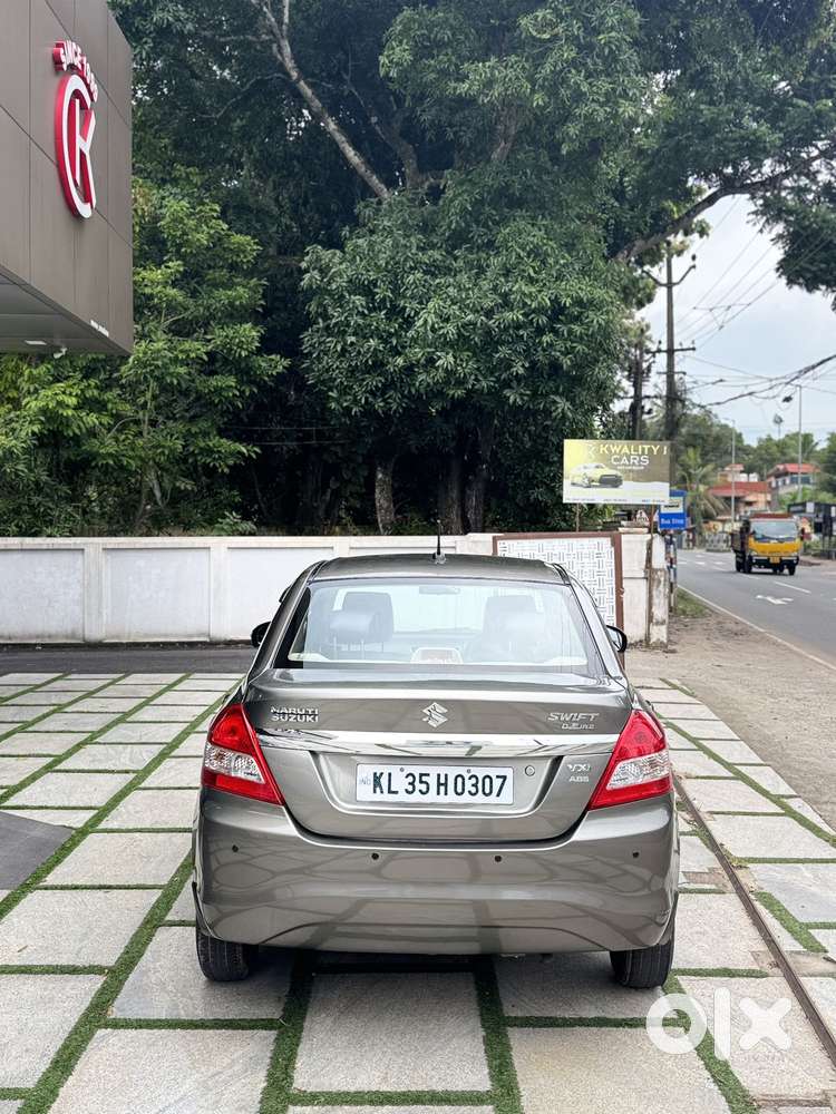 Maruti Suzuki Swift Dzire 1.3 Vxi, 2017, Petrol