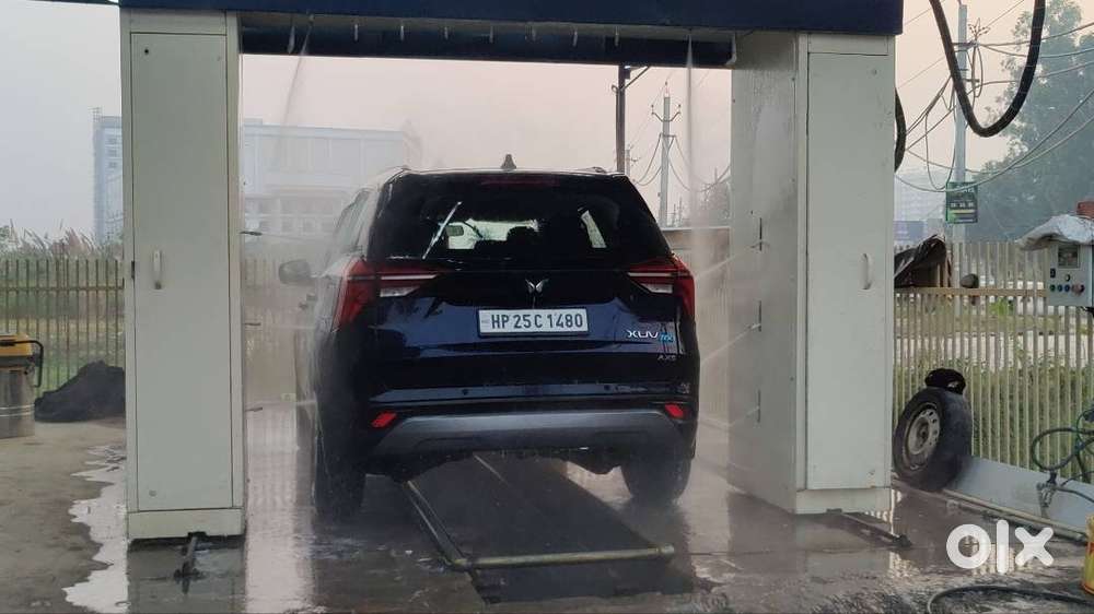 Mahindra Xuv700 Ax5 5seater
