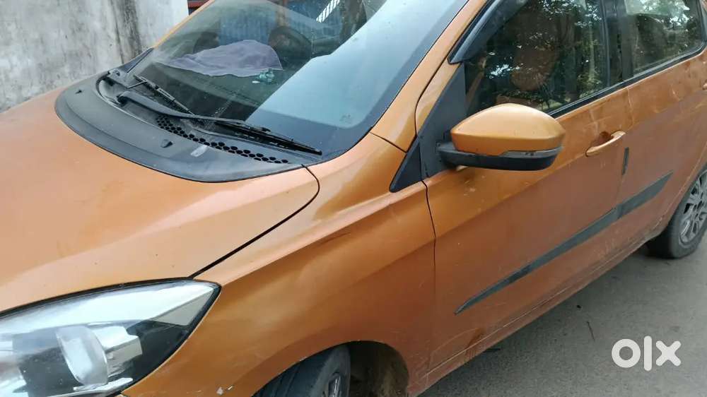 Tata Tiago 2016 Petrol 75600 Km Driven