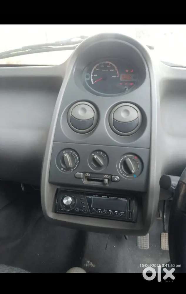 Tata Nano Xe 2011 Petrol