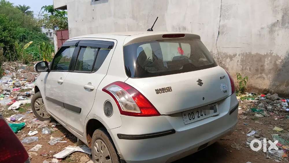 Maruti Suzuki Swift 2013 Petrol