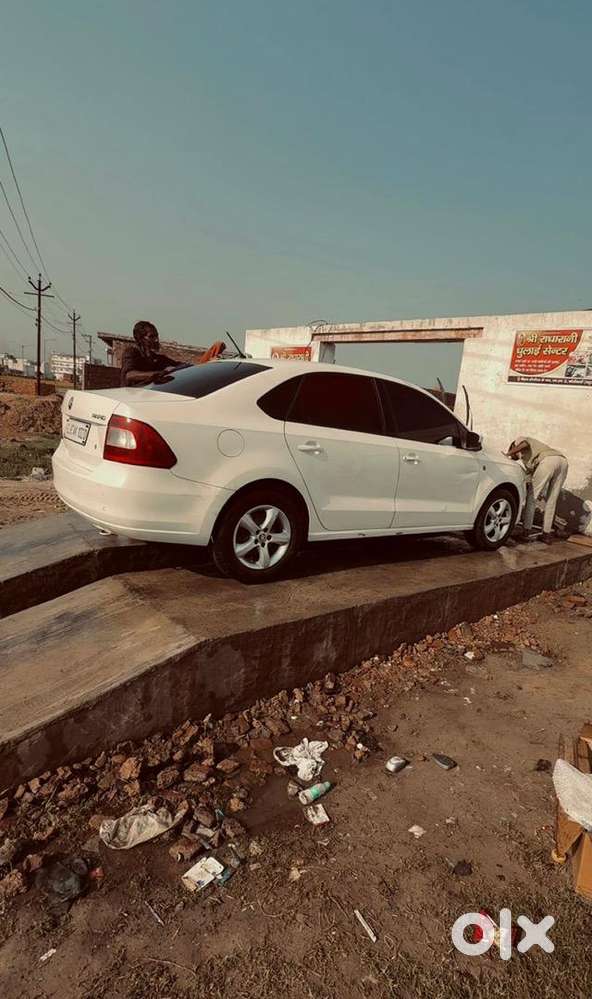 Skoda Petrol Car 2014