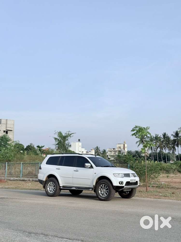 Mitsubishi Pajero Sport 2012 Diesel Car
