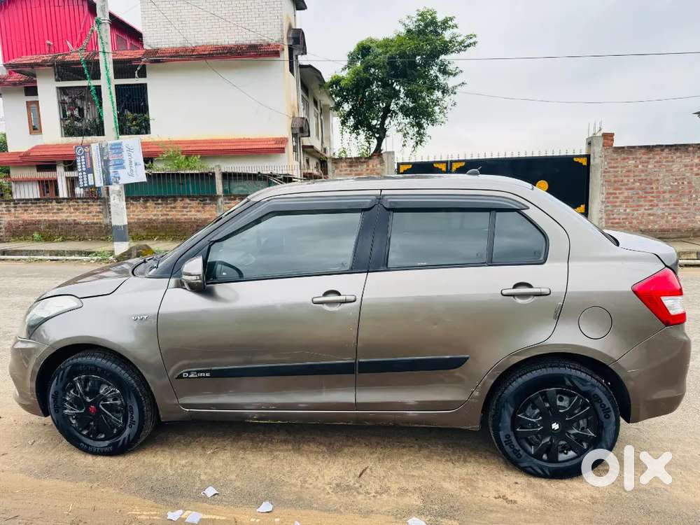 Maruti Suzuki Dzire 2017 Petrol Well Maintained