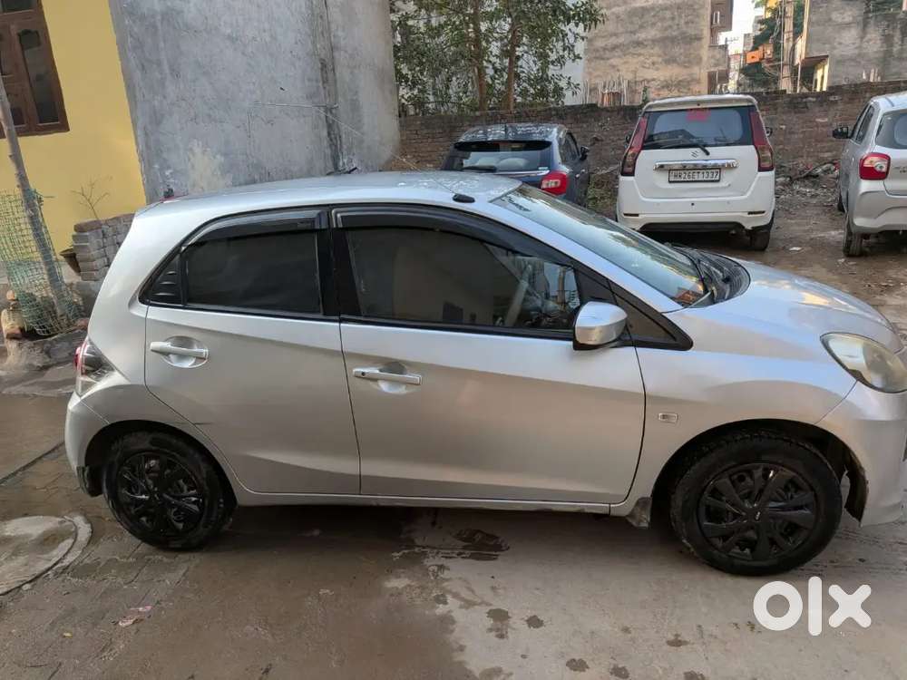 Honda Brio2013 E Base  70,000 Km  Cng Fitted  Excellent Engine  Gu