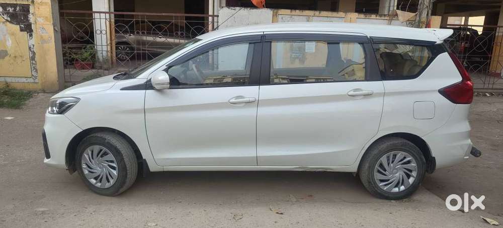 Maruti Suzuki Ertiga 1.5 Vxi, 2024, Cng & Hybrids