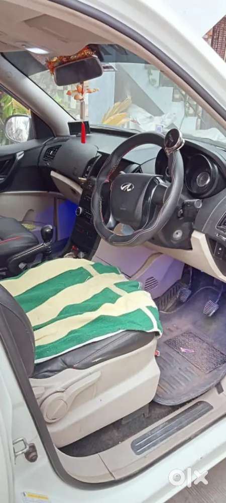 Mahindra Xuv500 2016 Diesel 106000 Km Driven