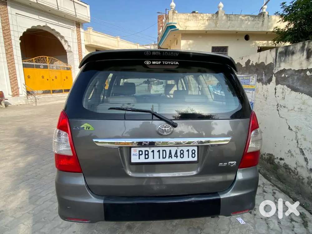 Innova Car Good Condition