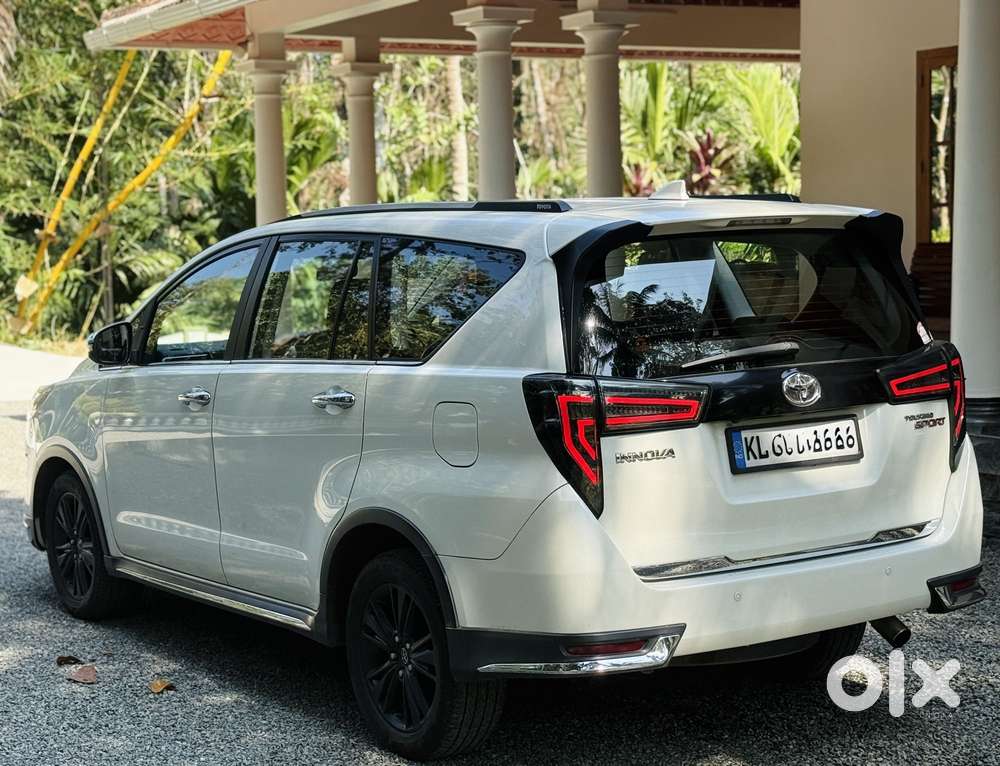 Toyota Innova Crysta 2.8 At Touring Sport, 2018, Diesel
