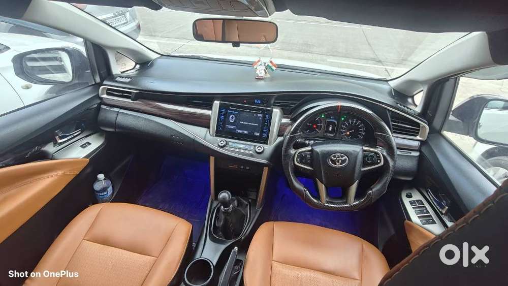 Toyota Innova Crysta 2.4 Vx Mt 8s, 2017, Diesel