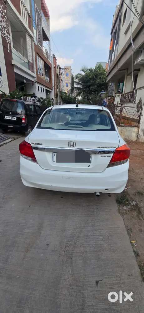 Honda Amaze 2013 Model Diesel Vehicle