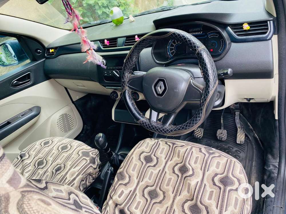 Renault Triber Rxl, 2022, Petrol