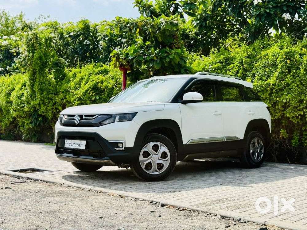 Maruti Suzuki Brezza 1.5 Vxi Smart Hybrid, 2023, Petrol