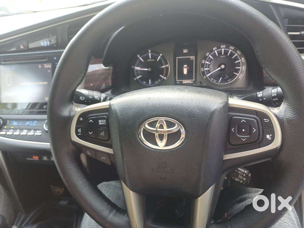 Toyota Innova Crysta Touring Sport 2.4 Mt, 2017, Diesel