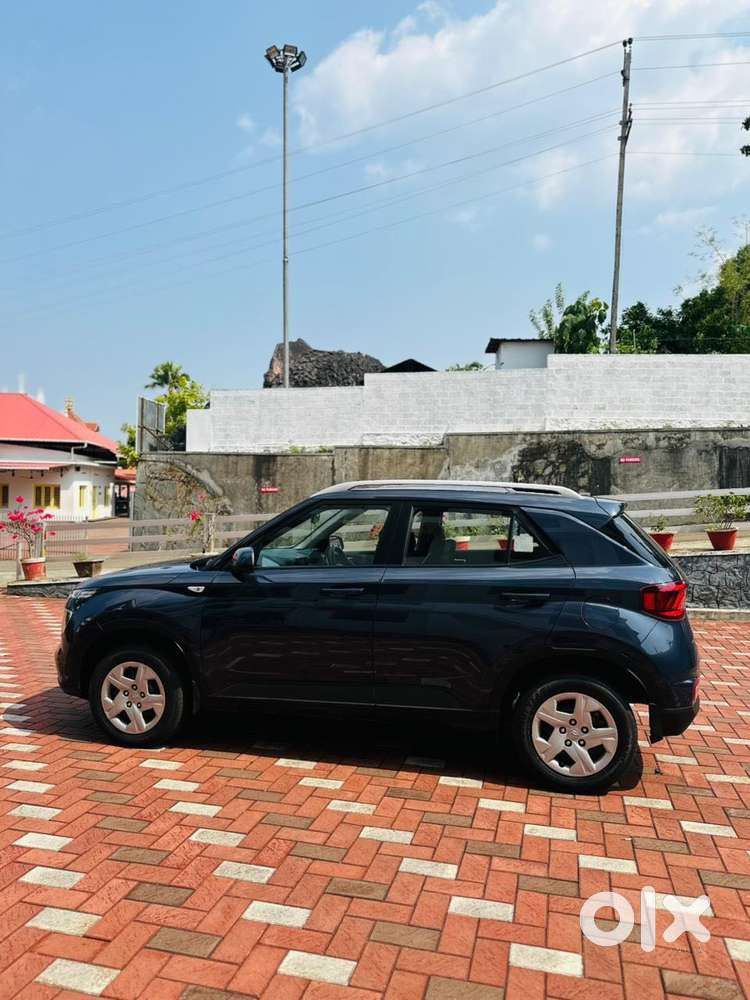 Hyundai Venue S Mt 1.2 Kappa, 2020, Petrol