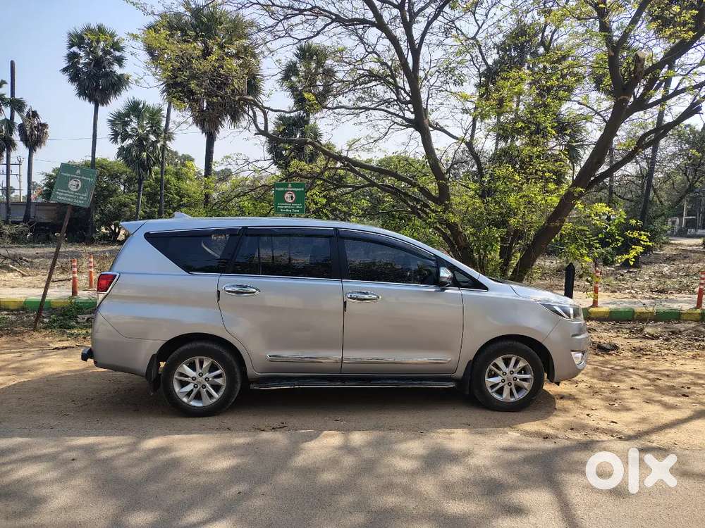 Toyota Innova Crysta 2023 Diesel Well Maintained