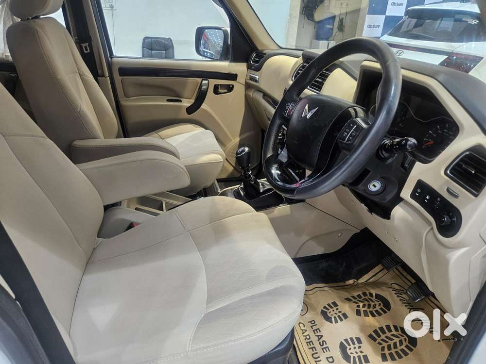 Mahindra Scorpio Classic 2.2 S 11 Mt 7 Str, 2023, Diesel