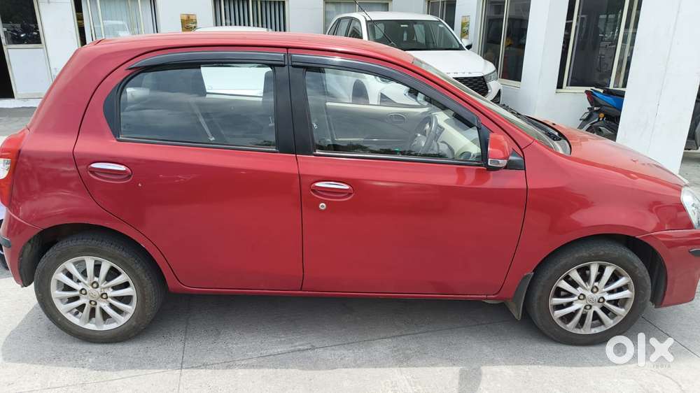Toyota Etios 1.5 Vx, 2015, Petrol