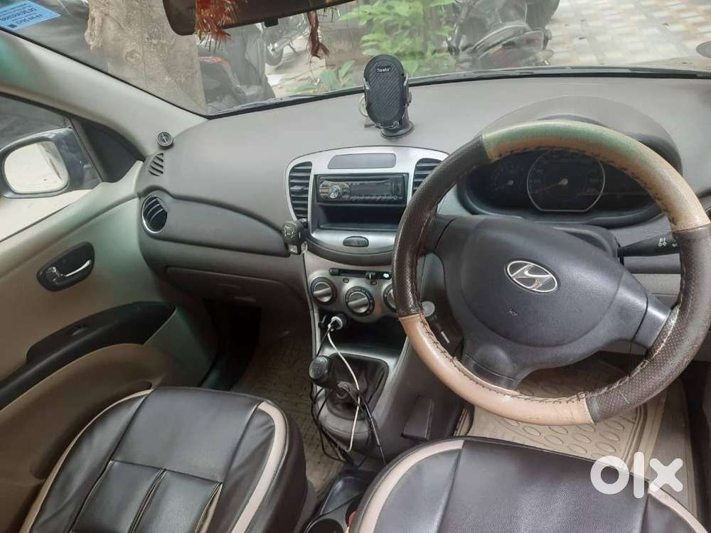 I10 (2013 Model) 2 Years Left