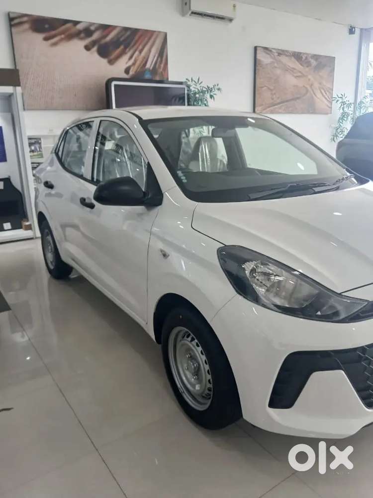 Hyundai Aura 2026 Cng & Hybrids 00001 Km Driven