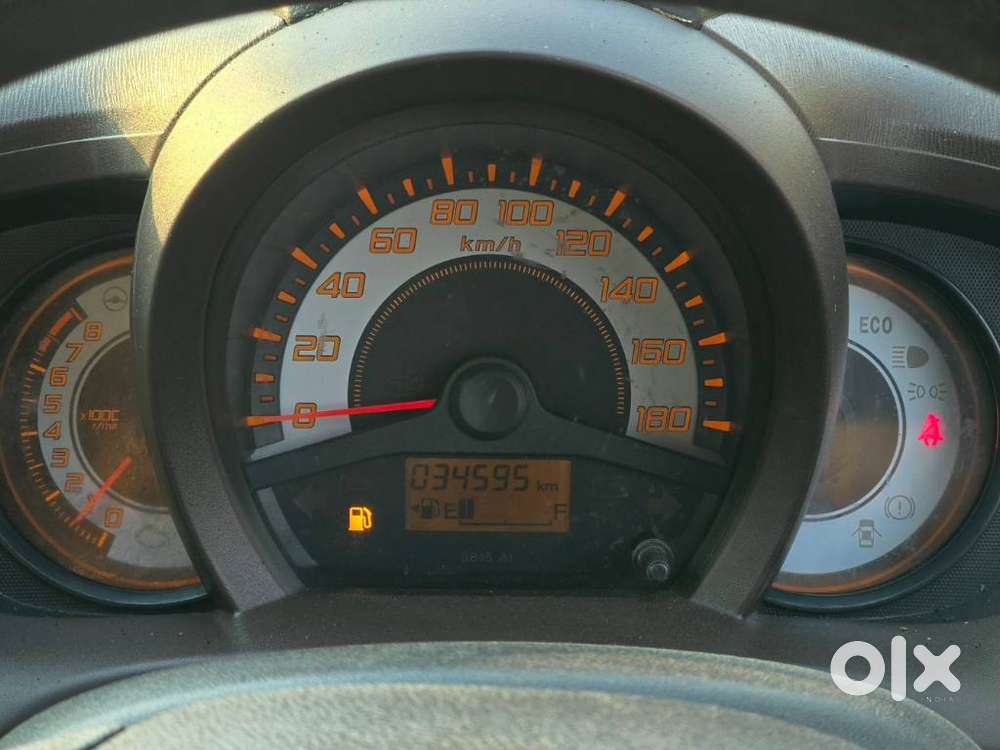 Honda Brio Vx (o) Mt, 2013, Petrol