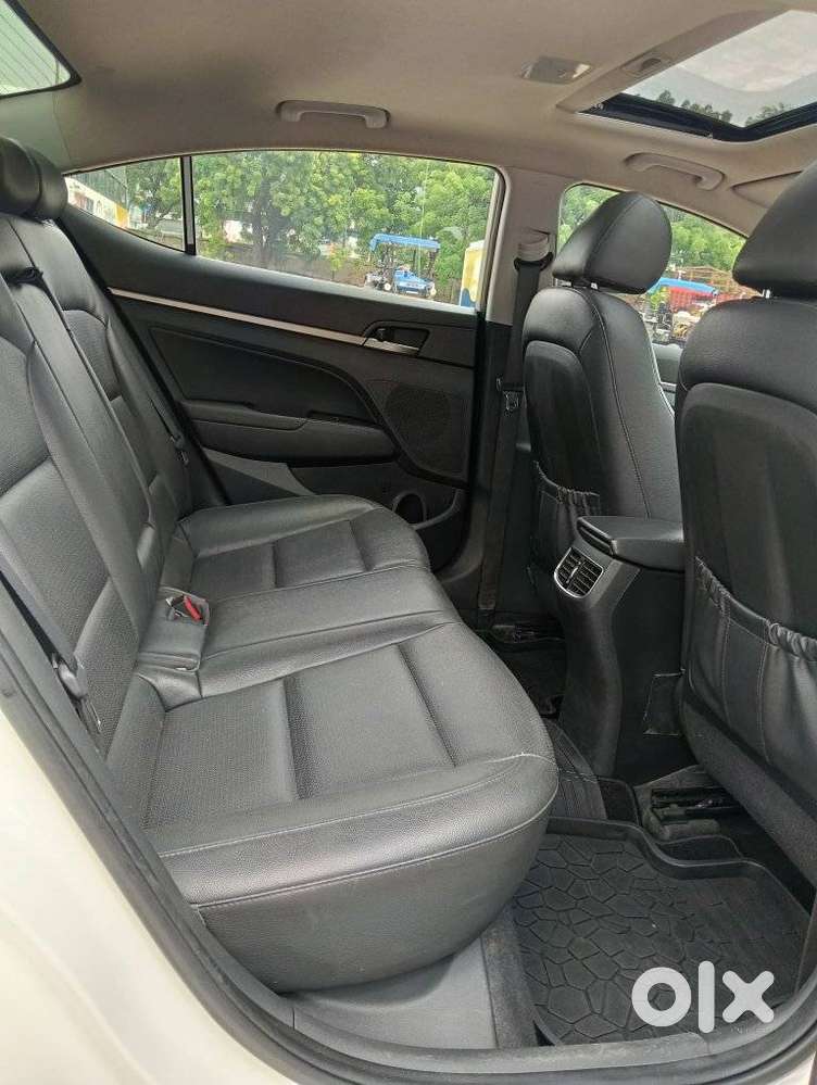 Hyundai Elantra 1.6 Sx Option At, 2018, Petrol