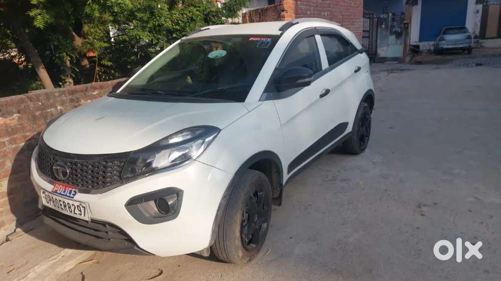 Tata Nexon 2018 Diesel 90000 Km Driven