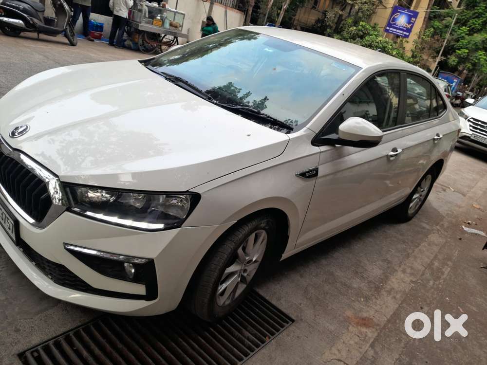 Skoda Slavia Ambition 1.5l Tsi Dsg Dual Tone, 2024, Petrol