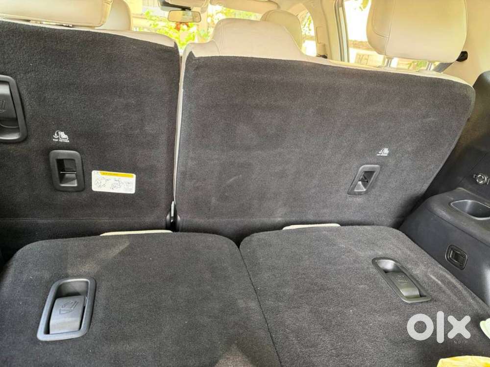 Mahindra Xuv700 2.0 Ax 7 Petrol At Luxury Pack Str, 2025, Petrol