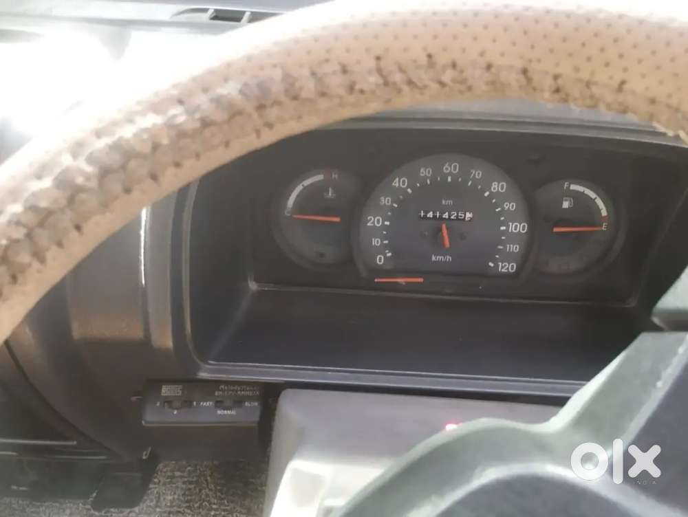 Maruti Suzuki Omni 2013