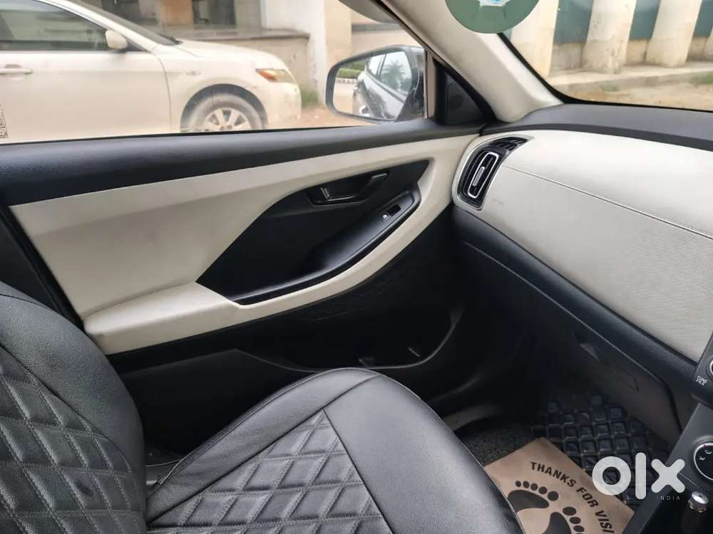 Doctor Driven Well Maintained Hyundai Creta,black Colors, For Sale