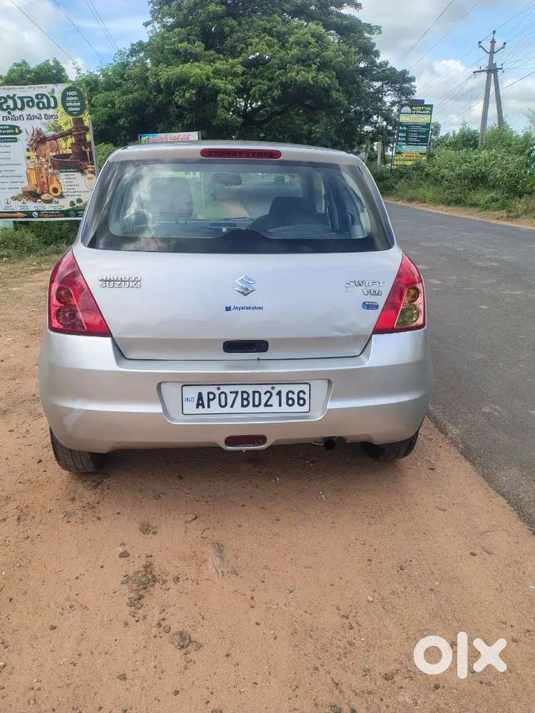 Swift Maruti Suzuki 2011