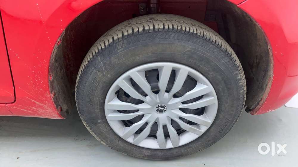 Maruti Suzuki Swift Vvt Vxi, 2015, Petrol