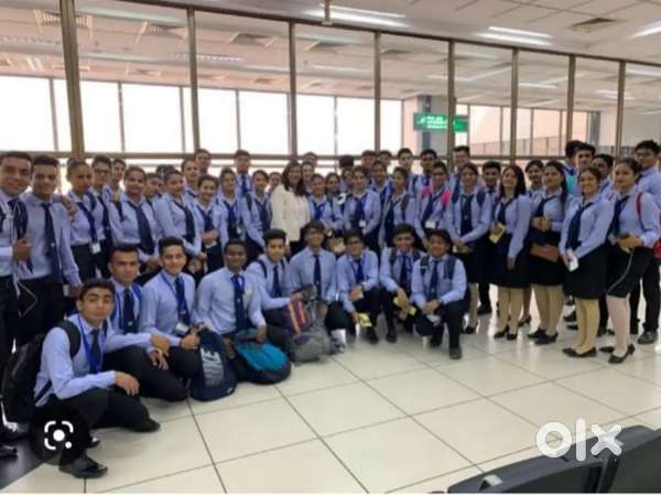 Urgently required for airport security guard cab driver age  18 to 45
