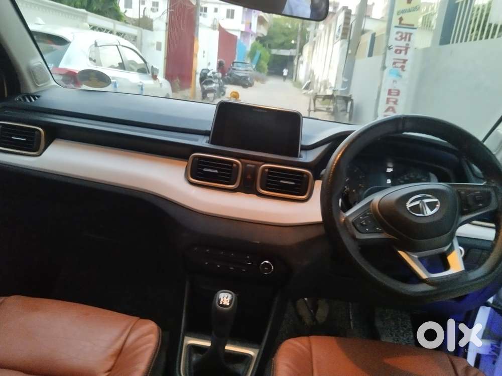 Tata Punch Accomplished, 2021, Petrol