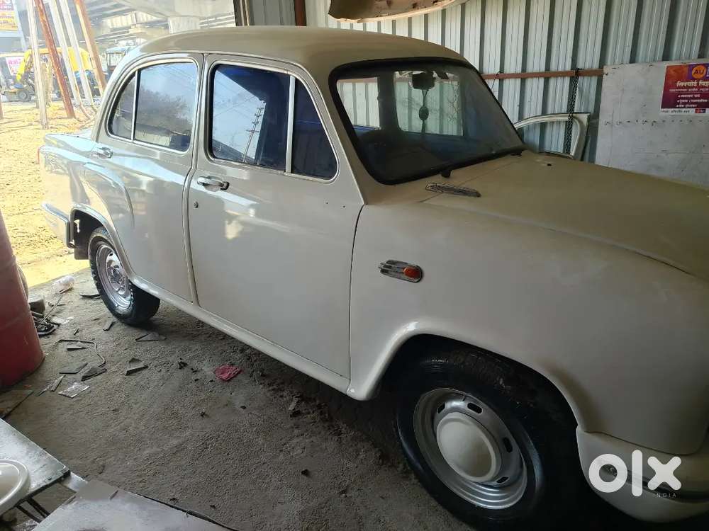 Ambassador Ambassador 2009 Petrol 100000 Km Driven