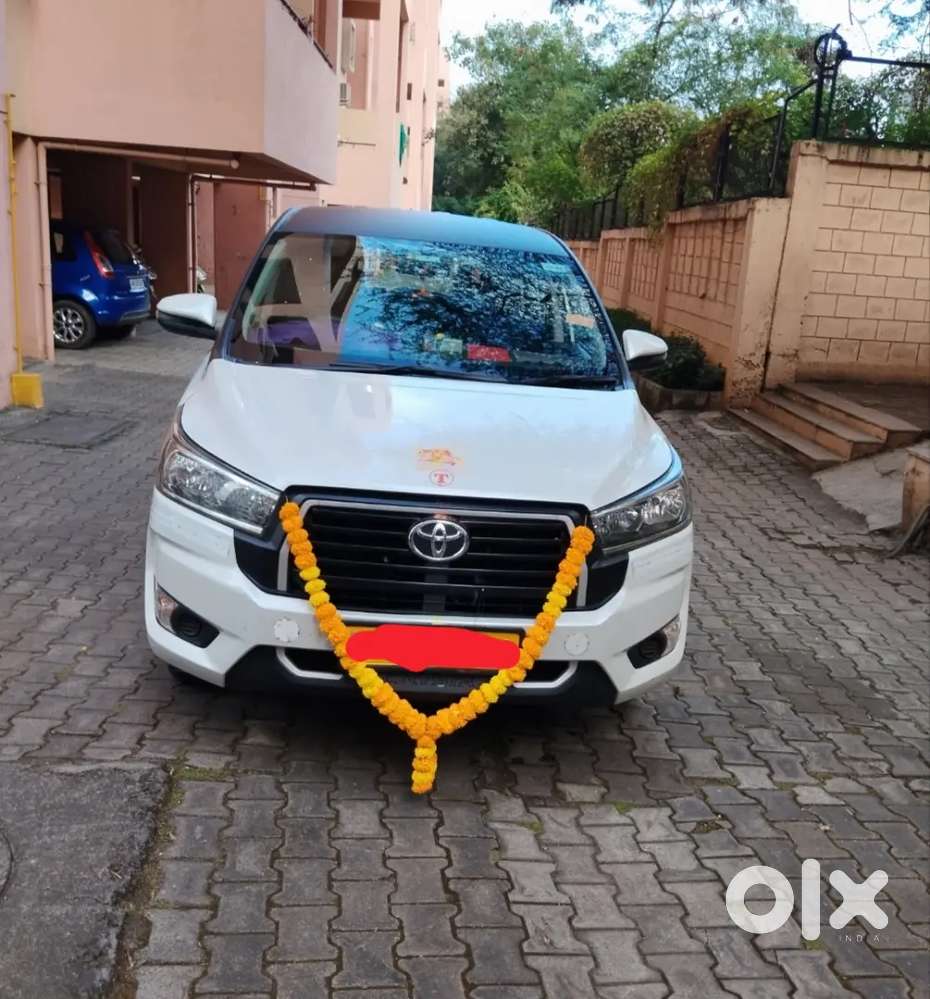Toyota Innova Crysta 2023 2.4 Gx