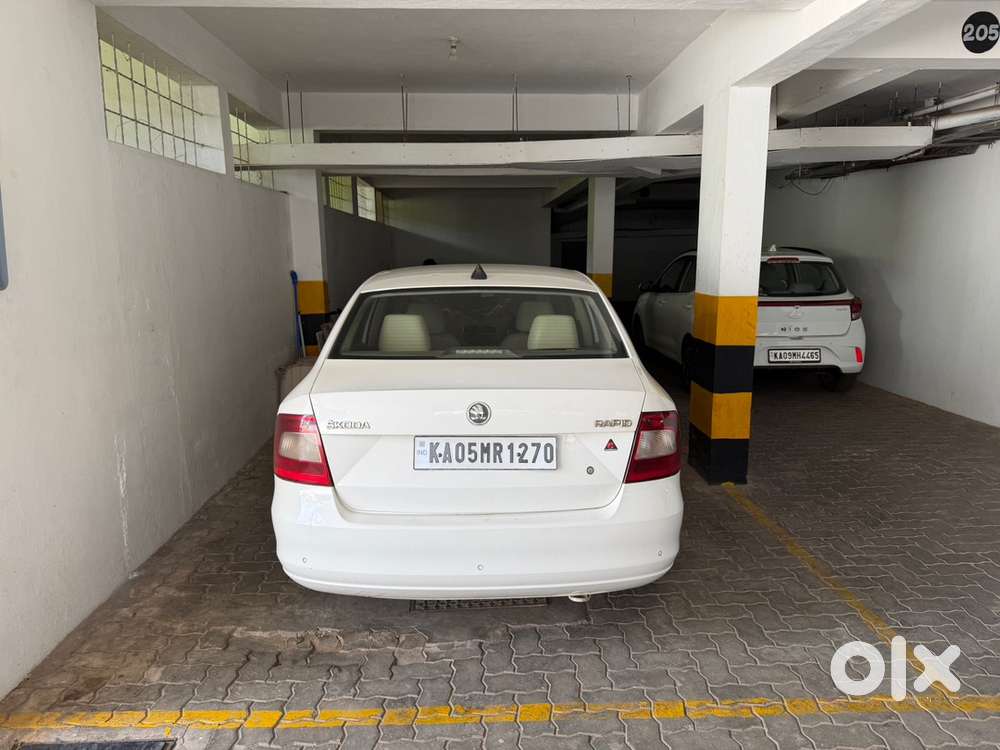 Skoda Rapid Diesel 2015 Limited Edition